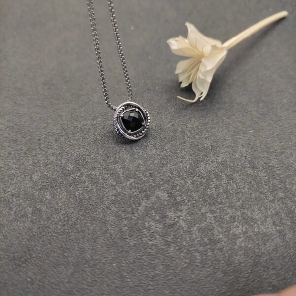 5C94E8D9-9DAC-43D4-8A55-A198BB112CF0.jpg Petite Chatelaine® Necklace Sterling Silver with Black Onyx, 10mm