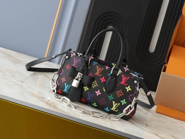 Louis Vuitton OnTheGo East West Chain M13260 LV x TM