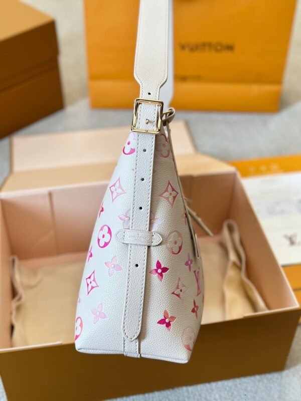 Louis Vuitton M24652 CarryAll PM