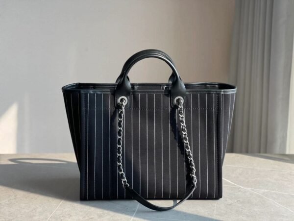 5E938BDF-AF1C-D902-8C52-38214573E9F6.jpg CHANEL Deauville 2wayTote Bag Black A66941 Cotton Leather