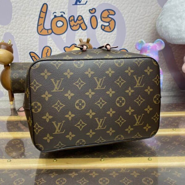 Louis Vuitton N&eacute;oNo&eacute; MM M44022