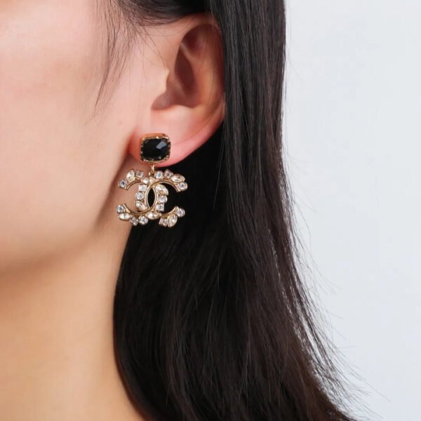 5F9A438E-6E19-7464-440B-055FA745CB65.jpg CC Earrings 0001
