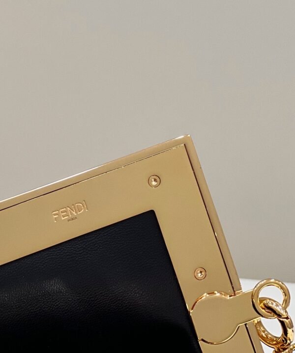 600D7242-7543-AC2D-2FF4-045E3B16AB66.jpg Fendi First Medium Bag - Medium