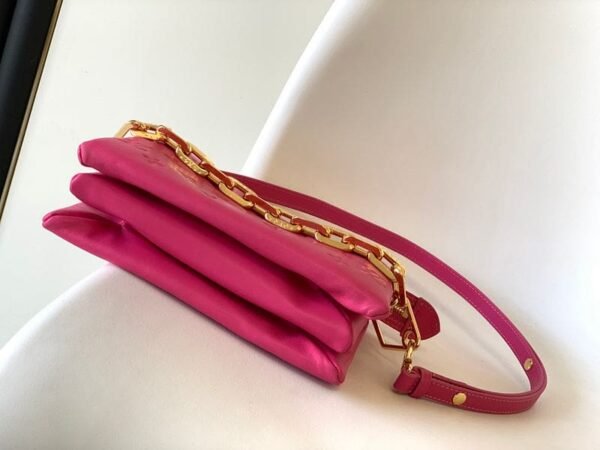 Louis Vuitton Coussin PM M23613