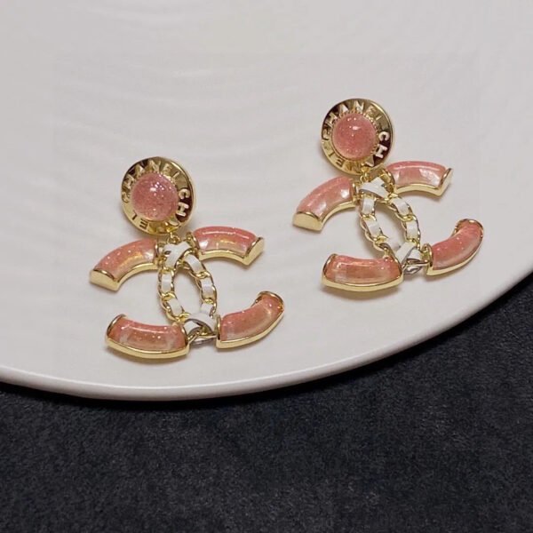 61DB7C69-10B0-CC1E-F24A-BEC7D71A3CD0.jpg CC Earrings 0027