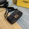 62FFAD07-A6AC-ABB1-1FFA-56B9EC5E352C.jpg Fendi baguette Bag