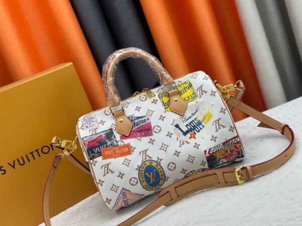 637E71E6-FEC3-3EBE-E8C8-976478A2952A.jpg New Arrival Speedy Bandouliere 30