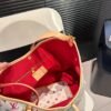 Louis Vuitton Carryall PM M13661