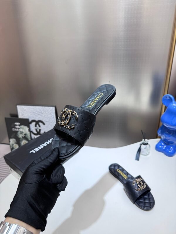 Chanel Women's Logo 25ss CC Sandal