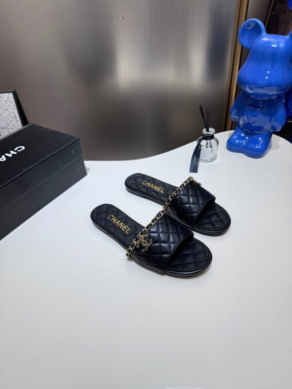 Chanel Women's Logo 25ss CC Sandal