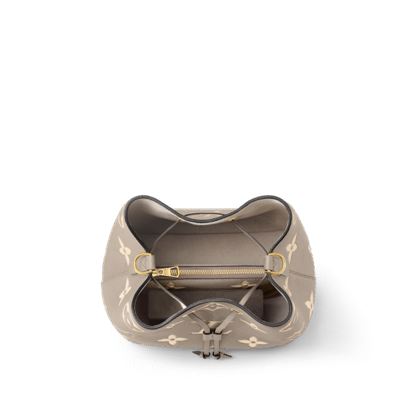 65B1214E-7857-8922-0018-C034E4F4705A.png NeoNoe MM