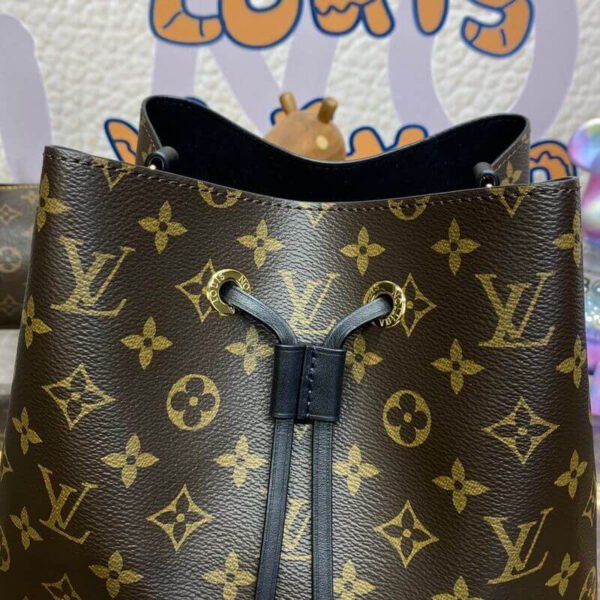 Louis Vuitton N&eacute;oNo&eacute; MM M44020