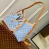 66DF0E62-E45A-C759-FDB2-093DC840C91C.jpg Louis Vuitton CarryAll PM M11462