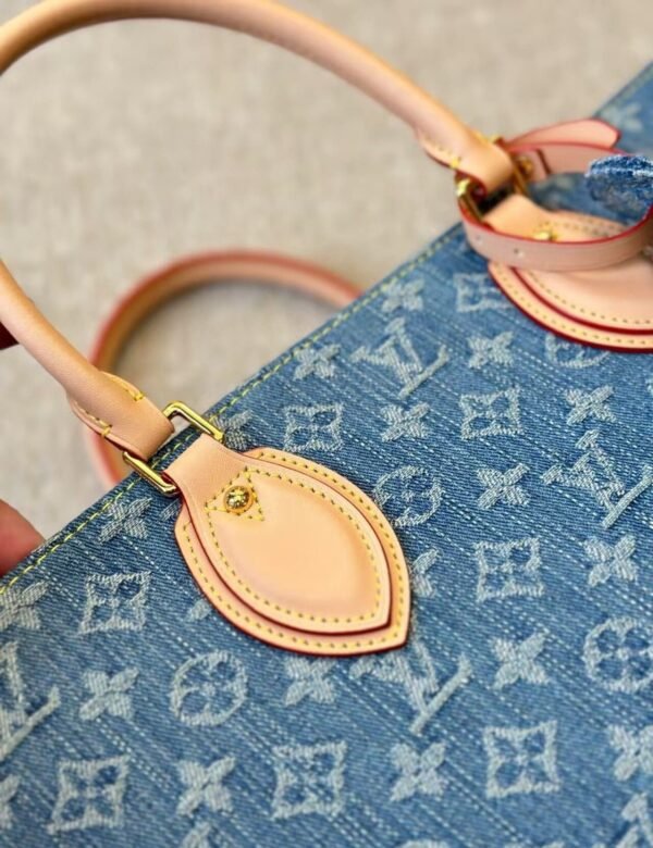 Louis Vuitton OnTheGo MM M46871