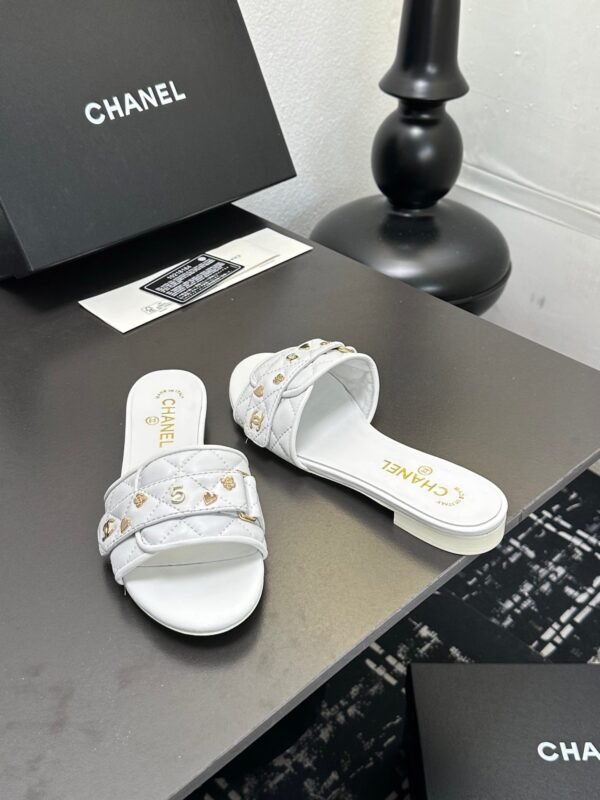 Chanel Women's Logo 25ss CC Sandal