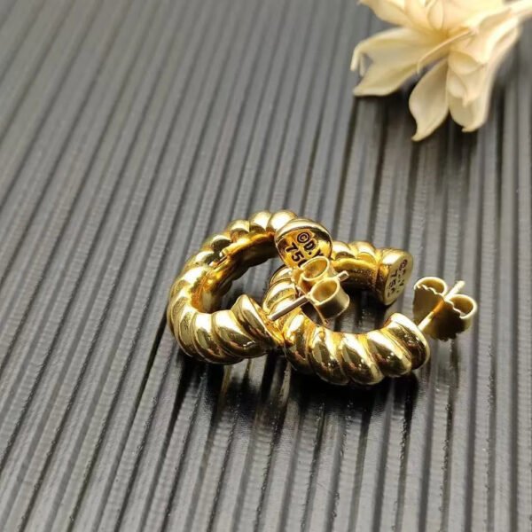 Sculpted Cable Shrimp Earrings 18K Yellow Gold , 20.5mm