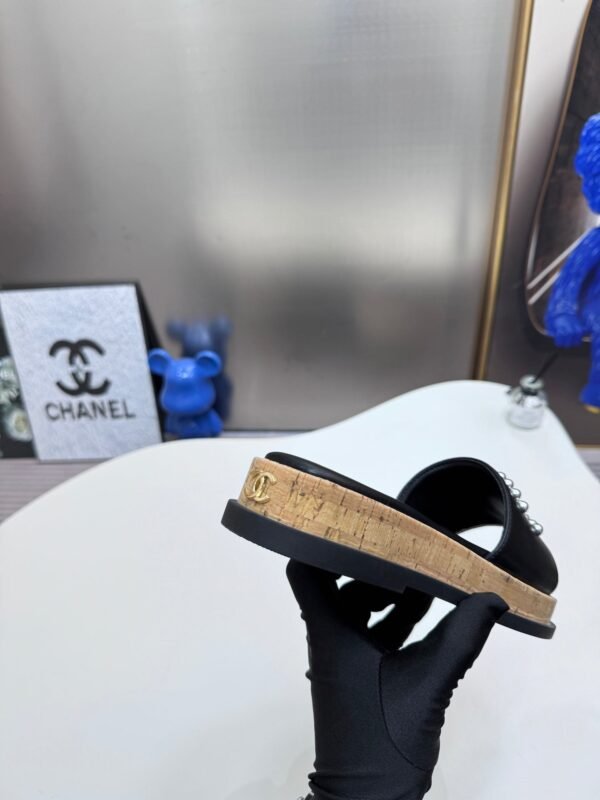 Chanel Women's Logo 25ss CC Sandal