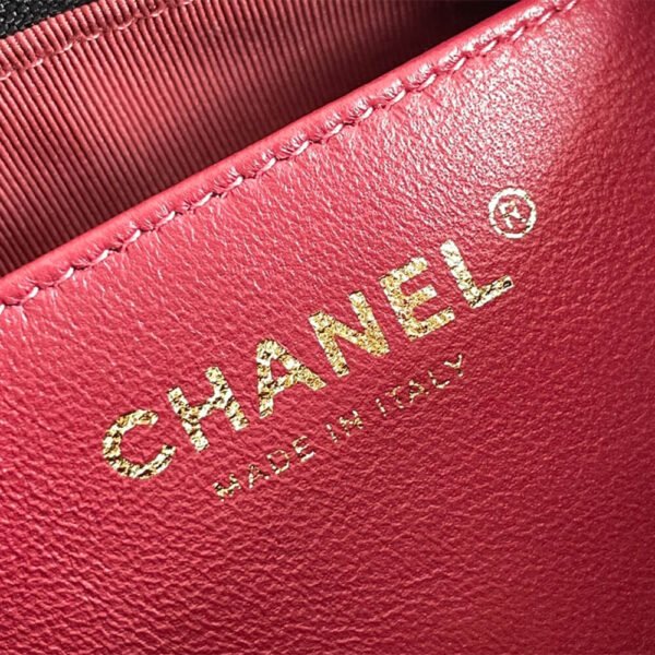 6954BB04-9517-1709-44E6-E952293AE720.jpg CHANEL HOBO HANDBAG
