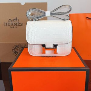 6AA35F34-67AD-E412-346F-546694526F0C.jpg Constance Mini 18 Bag