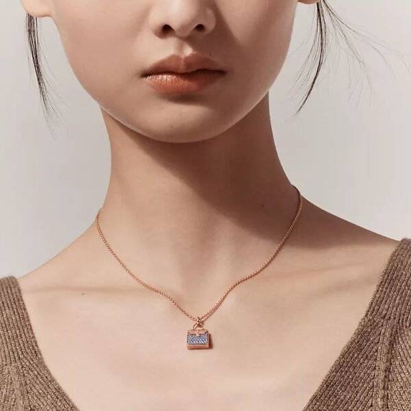 Amulettes Kelly pendant