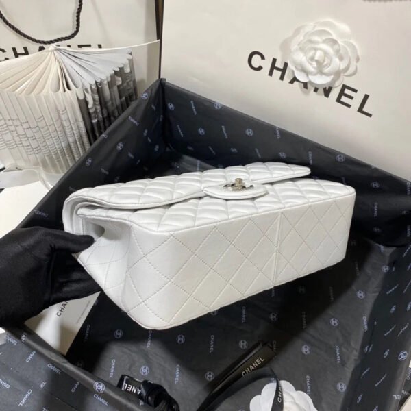 Chanel Large Classic Handbag Silver Hardware White For Women, Women&rsquo;s Handbags, Shoulder Bags 11.8in/30cm