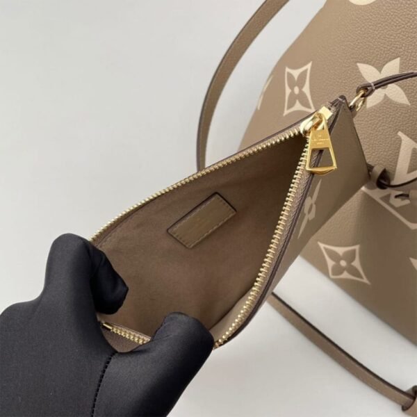6CC62D94-F14B-B3FC-4A04-D4870D223CDD.jpg Louis Vuitton M45555 NéoNoé MM