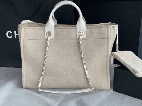 6CD2323D-436A-8E38-C9A1-B5BADE132426.jpg Chanel Mixed Fibers Calfskin Deauville Tote Light Grey