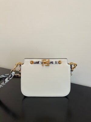 6D8D87F5-89F0-B7FE-5CA3-20F5B4585CAE.jpg Fendi Touch Bag