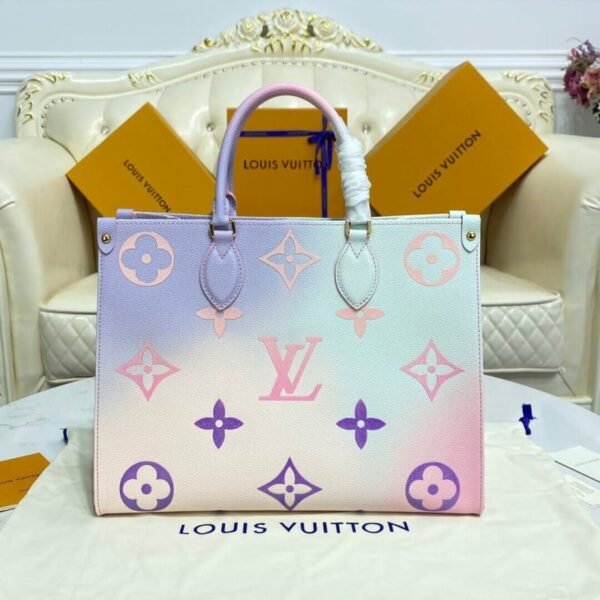 Louis Vuitton OnTheGo MM M20510