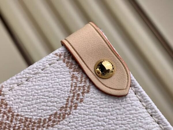 Louis Vuitton OnTheGo MM M46912