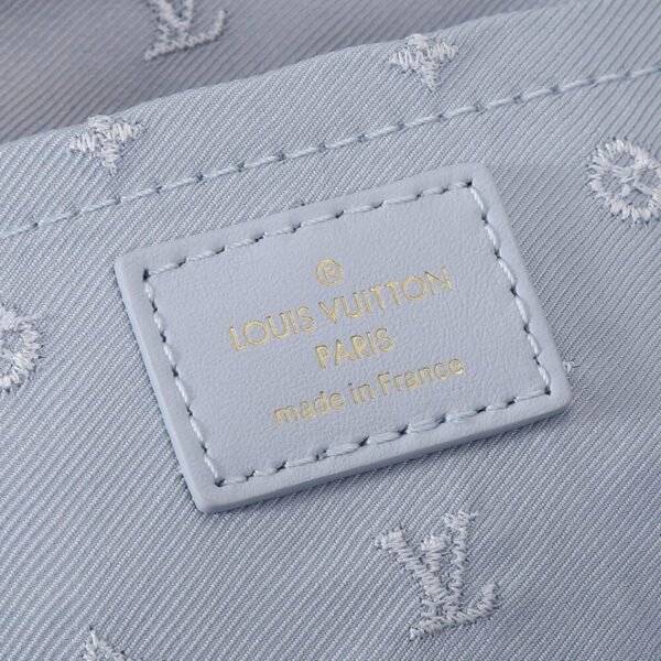70546AB5-B657-93D2-CE86-AFFF89D2282E.jpg Louis Vuitton Alma BB M59822