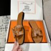 72F437C8-0DB2-AC90-9FCA-CD014891F6AB.jpg Hermes Women's Oran Sandal