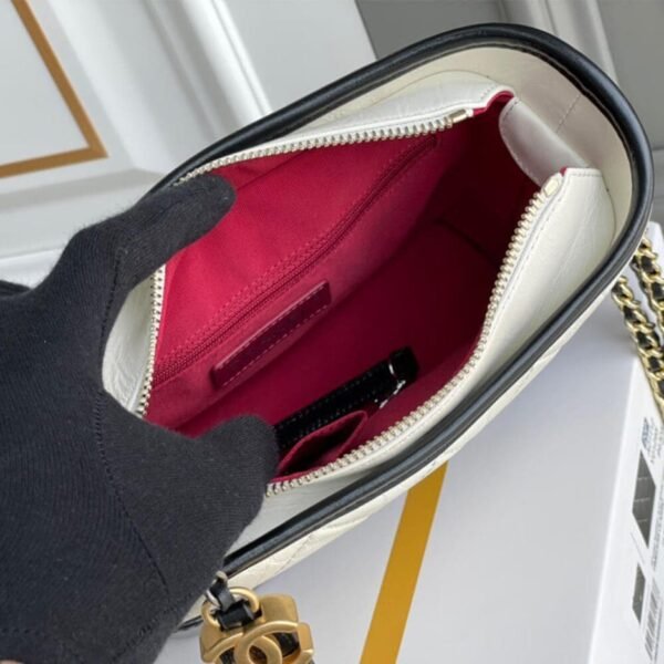 785B759D-81D8-C481-B929-0101E3143F72.jpg Chanel Gabrielle Small Hobo Bag A91810