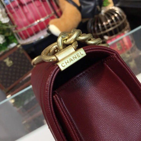 Chanel Boy Handbag Gold Toned Hardware Burgundy For Women, Women&rsquo;s Bags, Shoulder And Crossbody Bags 9.8in/25cm A67086