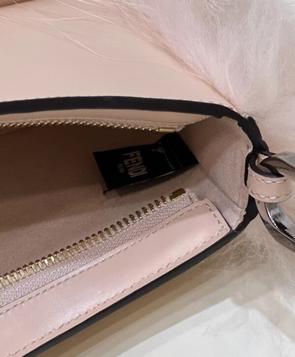 78FDAD4E-3C93-FE9B-309E-E483BF0A8397.jpg Fendi O'lock Swing Bag