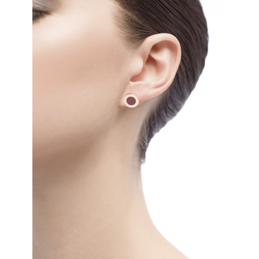 7CABB4A2-01F5-8A98-DD22-8547DF0F1D50.png SINGLE EARRING