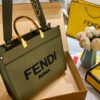 7CE2843E-8908-E34D-EF77-F982D3190D95.jpg Fendi Sunshine Medium - Green