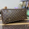 7D0DC8B9-CD2F-3A4B-E72A-4B05CE6314AC.jpg Louis Vuitton Artsy MM M40249