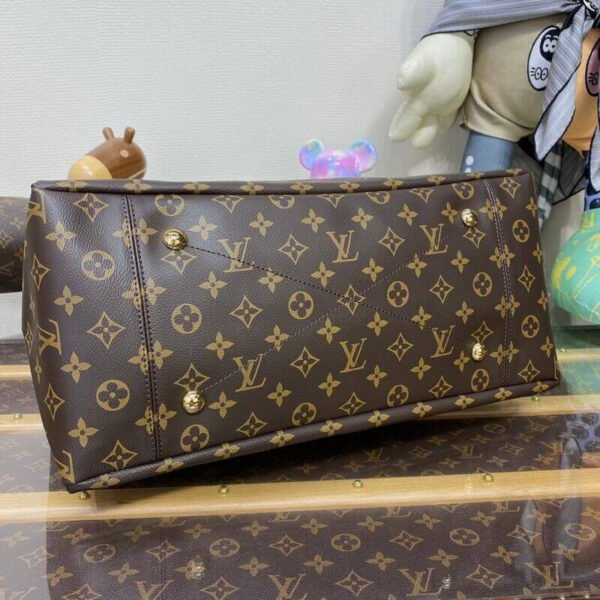 7D0DC8B9-CD2F-3A4B-E72A-4B05CE6314AC.jpg Louis Vuitton Artsy MM M40249