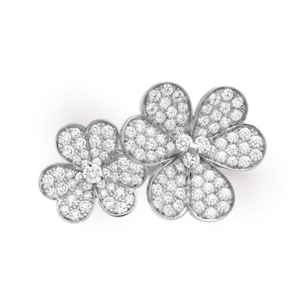 Frivole Between the Finger Ring