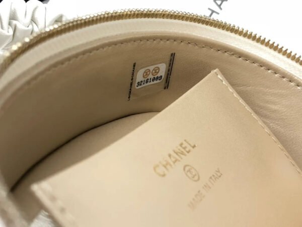 Chanel Vanity Case Shiny Gold White Bag For Women 9.5cm/3.7in