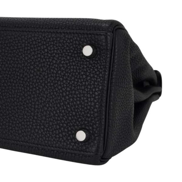 7F0AD1D9-0CC0-37C8-B8CF-F976BA0FCF74.jpg Kelly 28 Retourne Bag Black Togo Leather with Palladium Hardware