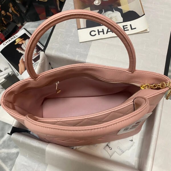 Chanel Medallion Tote Gold Hardware Caviar Pink For Women, Women&rsquo;s Handbags, Shoulder Bags 15.6in/32cm