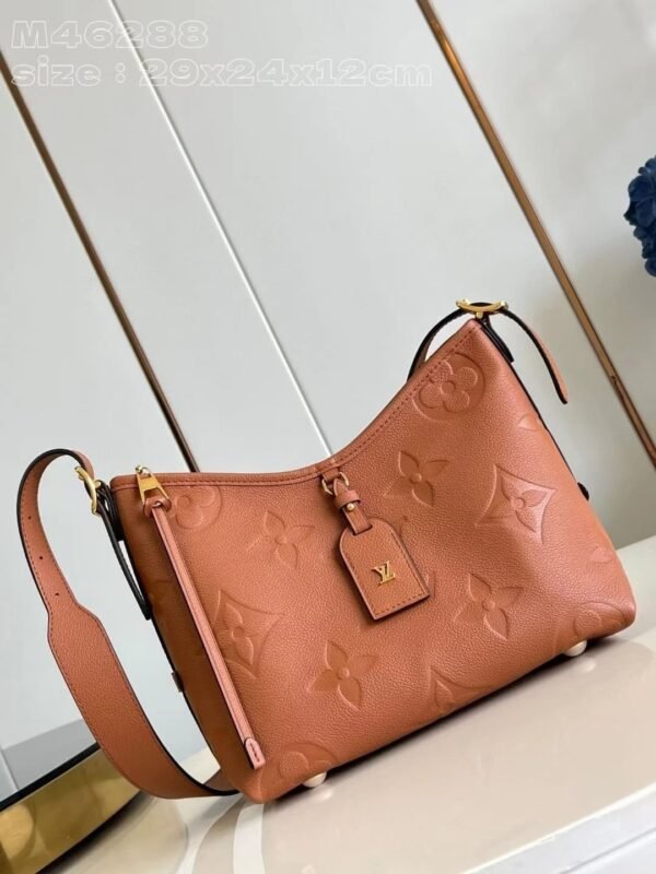 8299C67E-3903-B802-750B-2765DBDF3322.jpg Louis Vuitton M11790 CarryAll PM