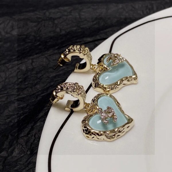 84A7A27E-FDB9-7F10-38DB-D2D481C032F3.jpg CC Jewelry New 35