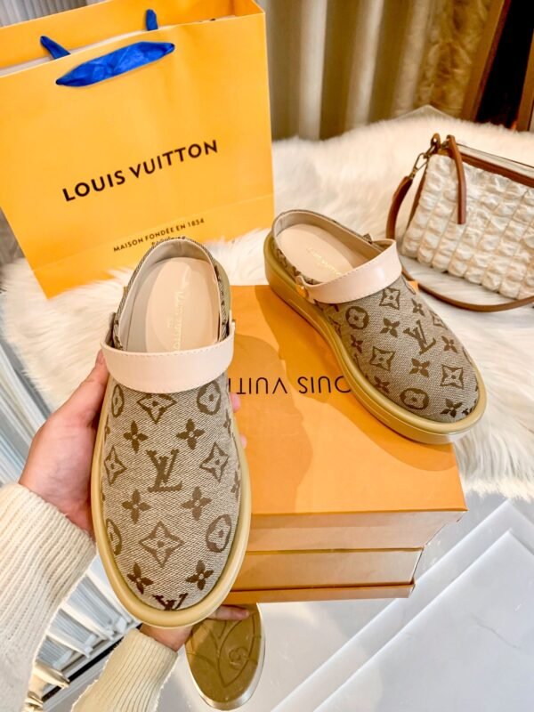 Louis Vuitton Women's Pool Pillow Comfort Sandal