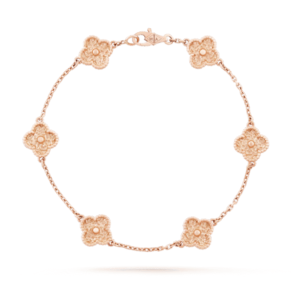 85F06166-5B55-2679-204C-54B784DD695B.png Sweet Alhambra bracelet, 6 motifs