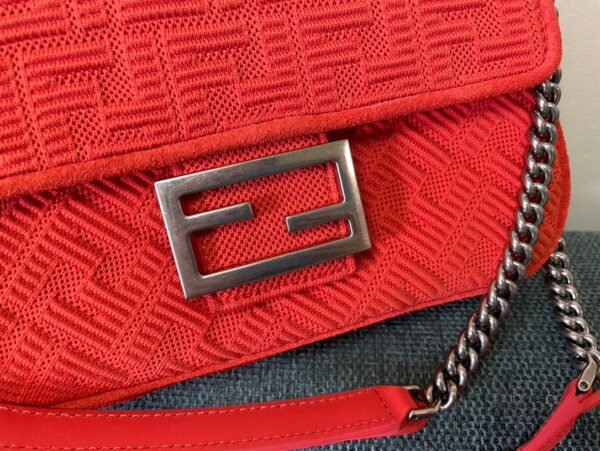 Fendi Midi Baguette Chain Bag