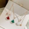 87E409F3-C150-F23A-AA57-CC3F26C99A12.jpg Bvlgari Divas' Dream Necklace