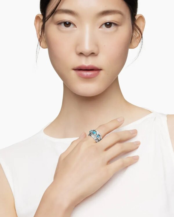 89DC4619-FE31-9ACA-085C-1B0385B67856.jpg Stax Five Row Ring Sterling Silver with Hampton Blue Topaz and Diamonds - 6